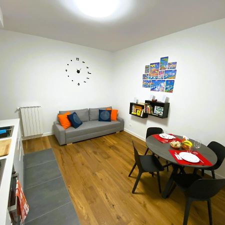 Charming Newly Renovated Apartment Флоренція Екстер'єр фото