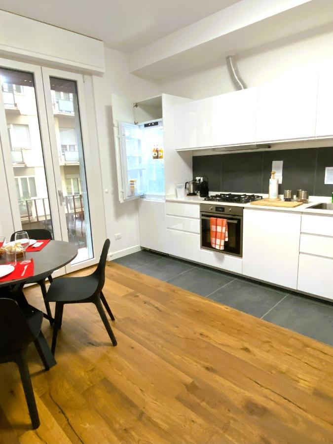 Charming Newly Renovated Apartment Флоренція Екстер'єр фото