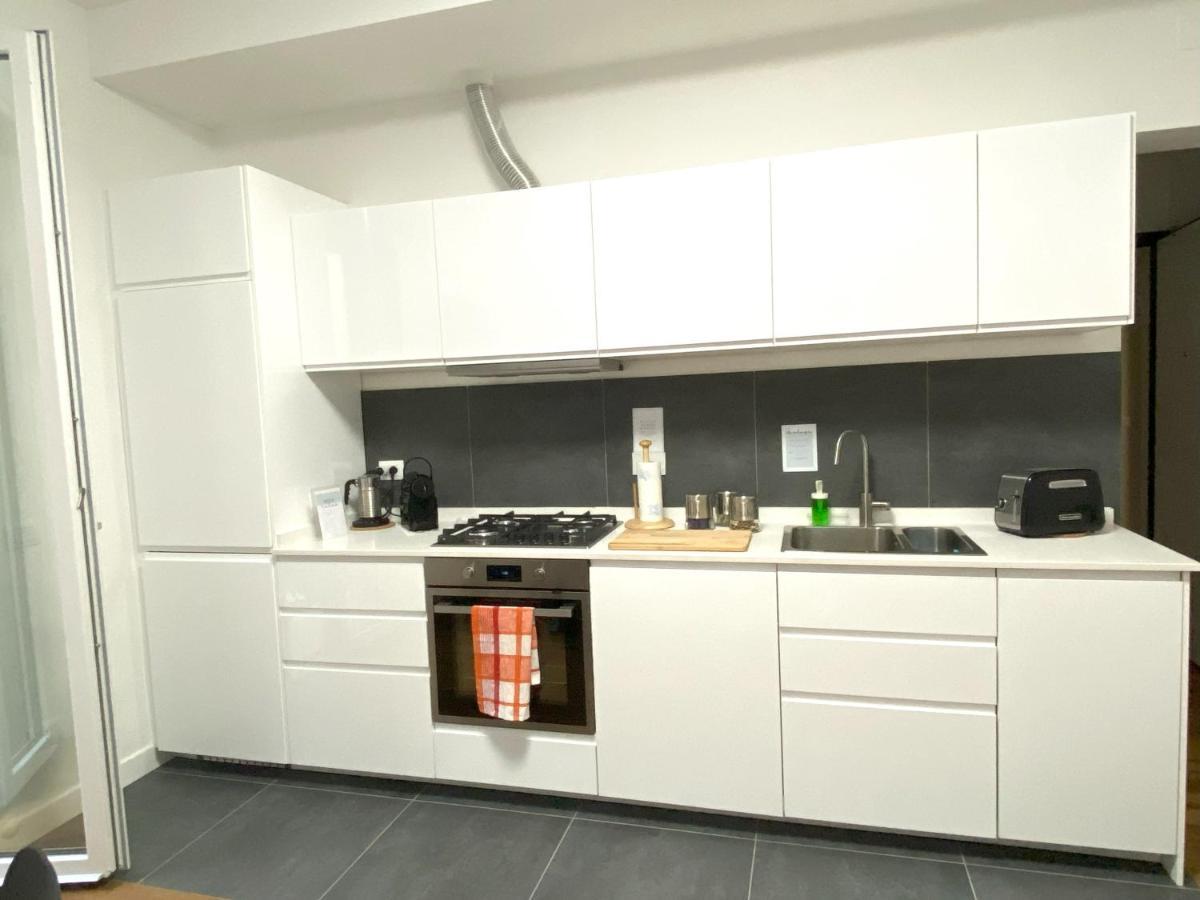 Charming Newly Renovated Apartment Флоренція Екстер'єр фото